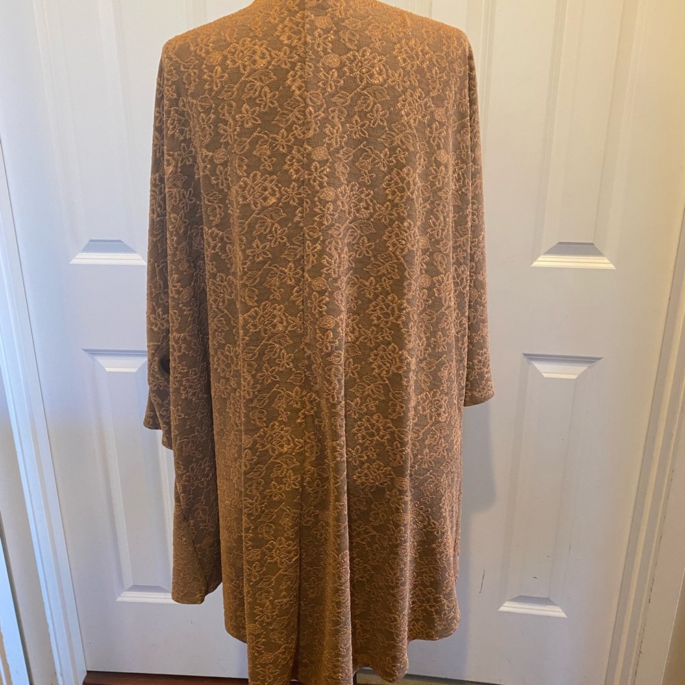 Lulu Roe Sweater - Picture 4 of 8